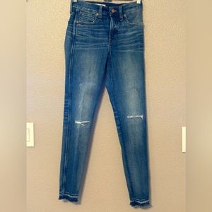 Madewell High Rise Distressed Raw Hem Skinny Jeans